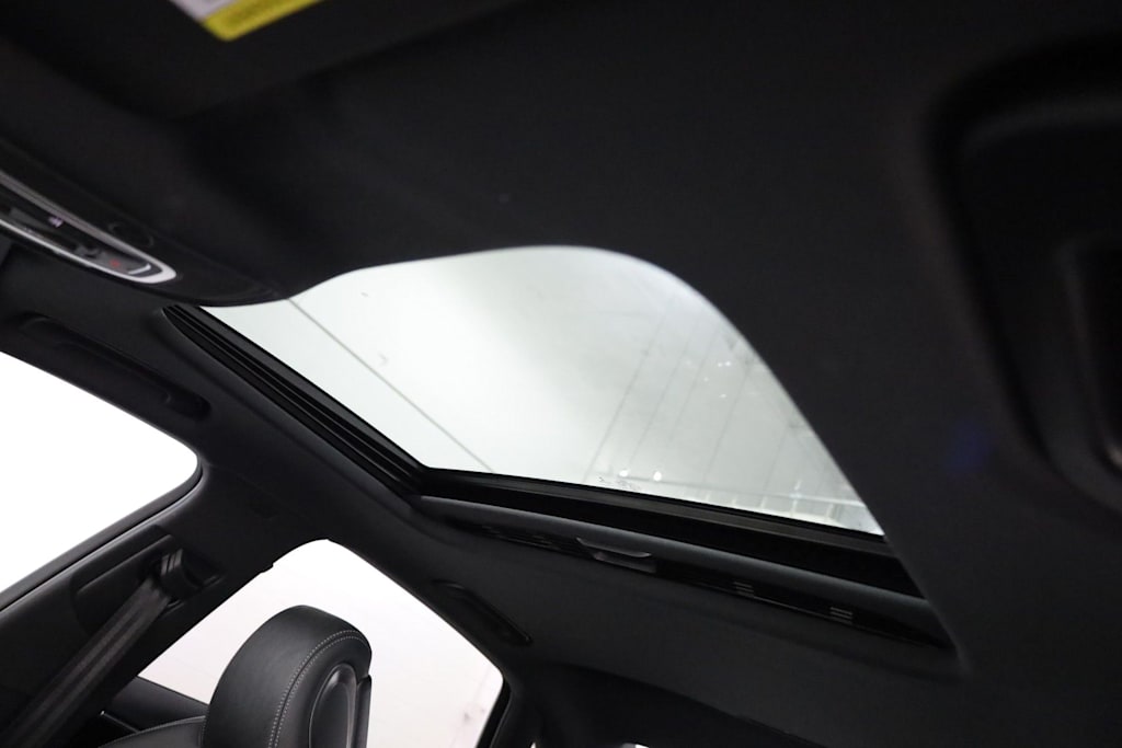 Thumbnail: 2023 Audi S4 - 28