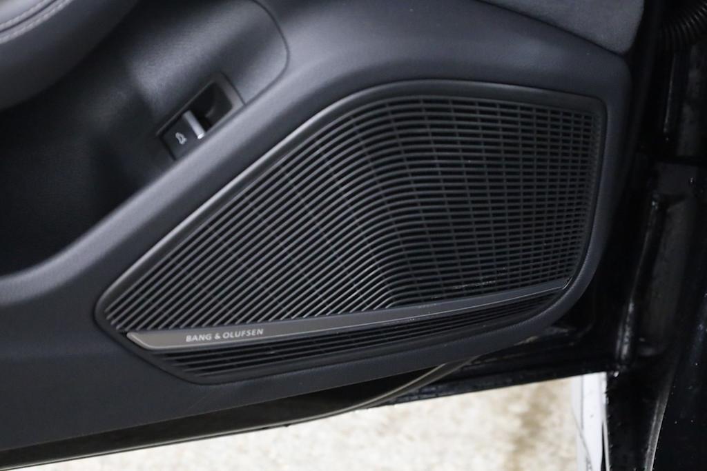 Thumbnail: 2023 Audi S4 - 21