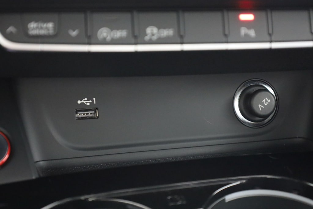 Thumbnail: 2023 Audi S4 - 36