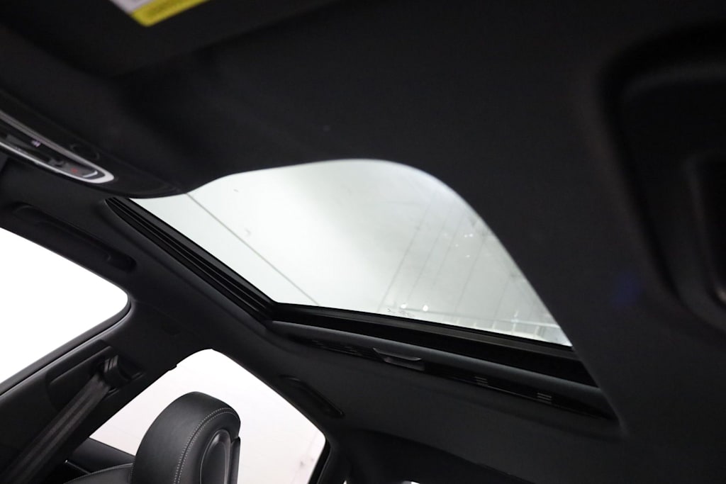 Thumbnail: 2023 Audi S4 - 28