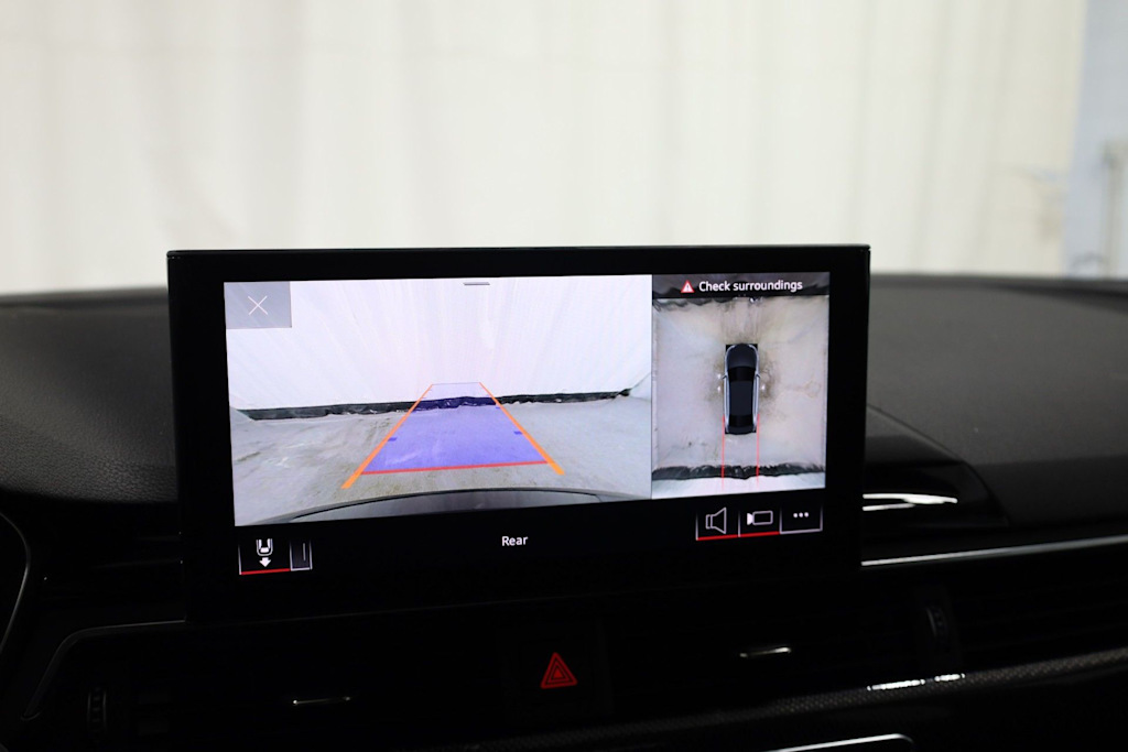 Thumbnail: 2023 Audi S4 - 35