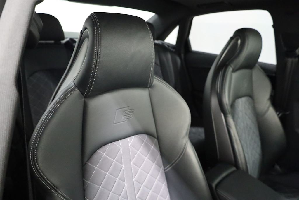 Thumbnail: 2023 Audi S4 - 12