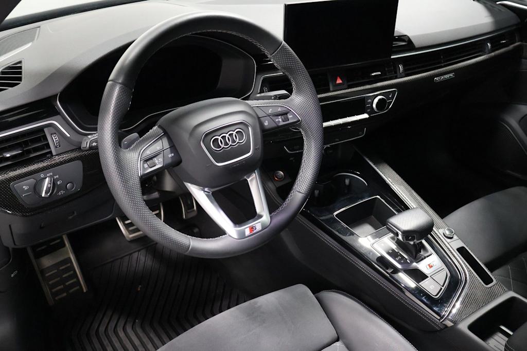 Thumbnail: 2023 Audi S4 - 2