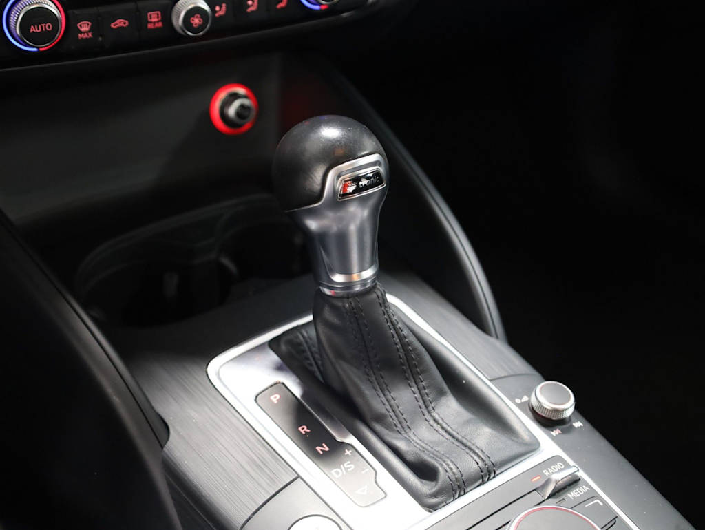 Thumbnail: 2016 Audi A3 - 33