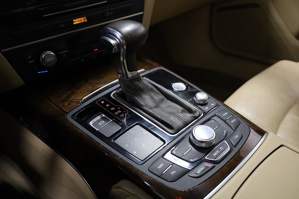 Thumbnail: 2012 Audi A6 - 16
