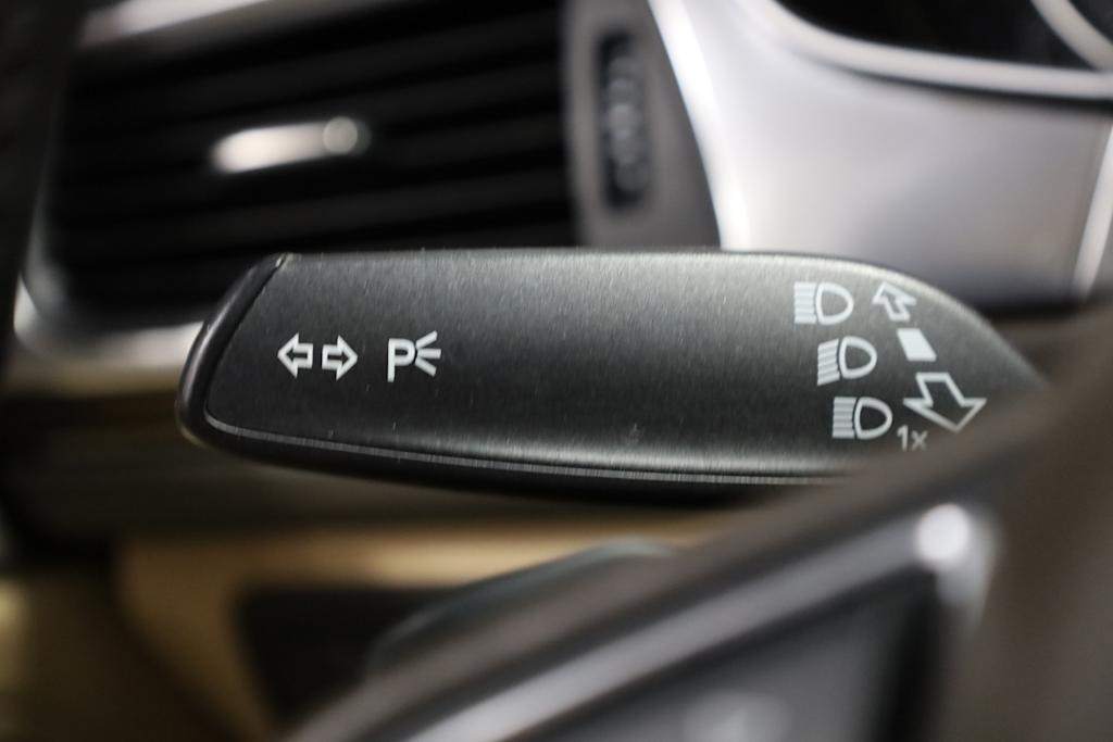 Thumbnail: 2012 Audi A6 - 35