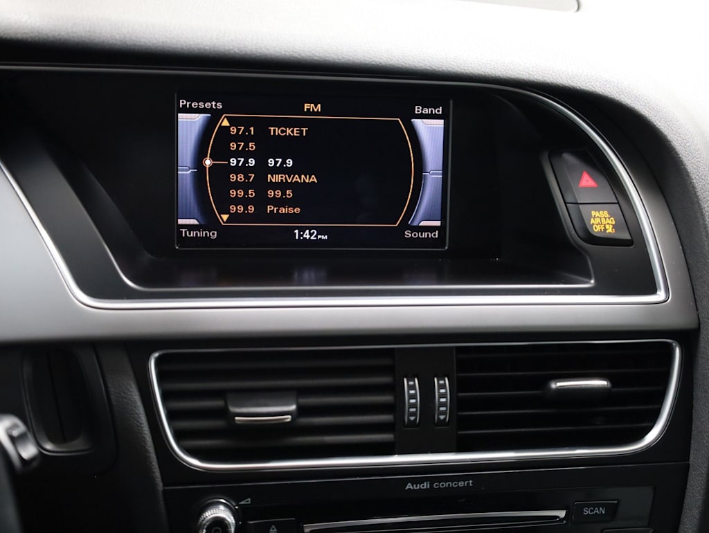 Thumbnail: 2015 Audi S4 - 15