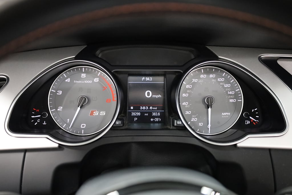 Thumbnail: 2016 Audi S5 - 16