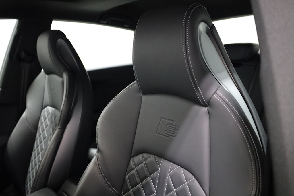 Thumbnail: 2023 Audi S5 - 11