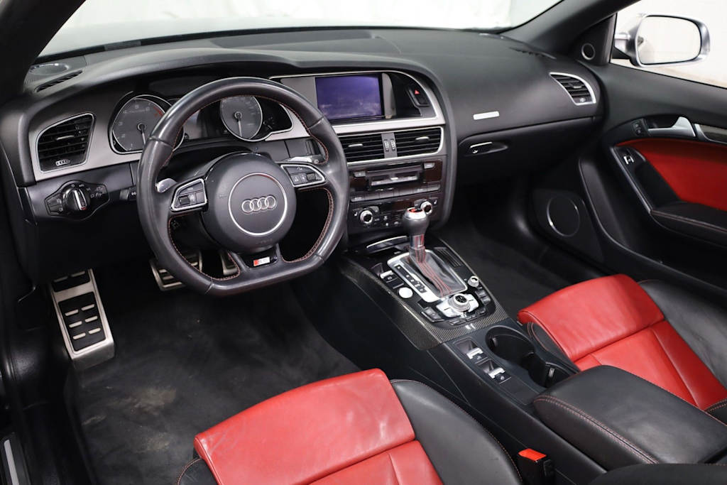 Thumbnail: 2013 Audi S5 - 2