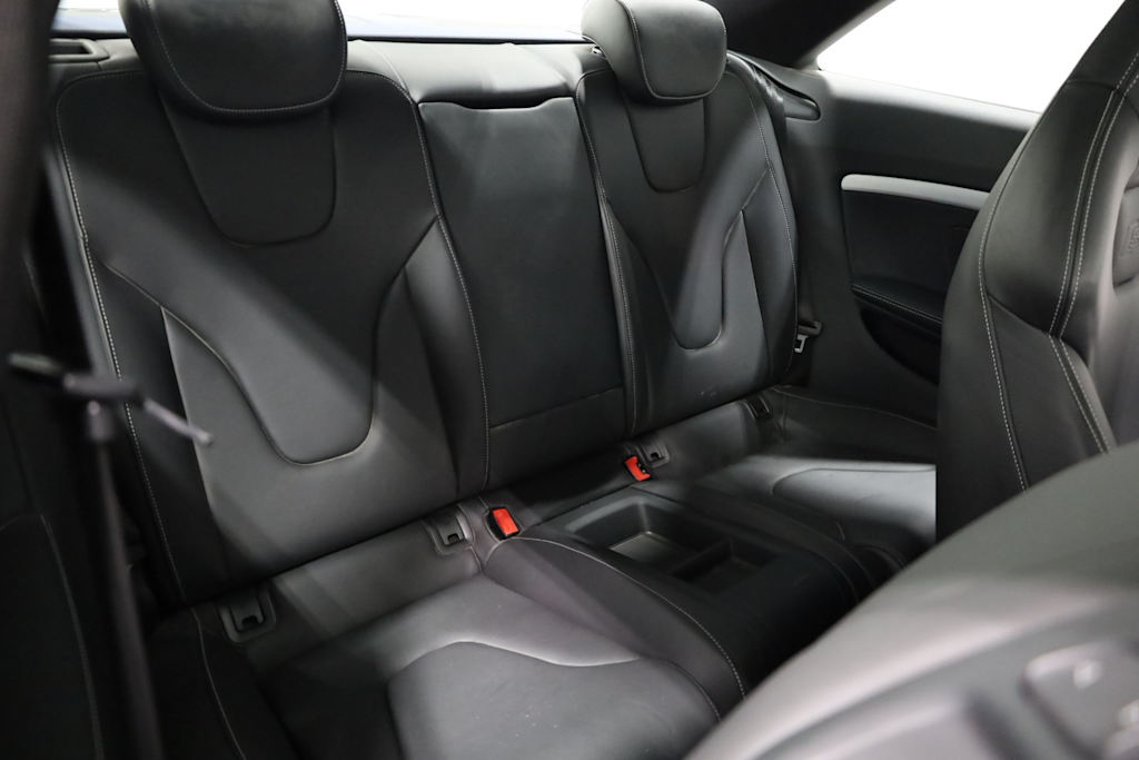 Thumbnail: 2014 Audi S5 - 37