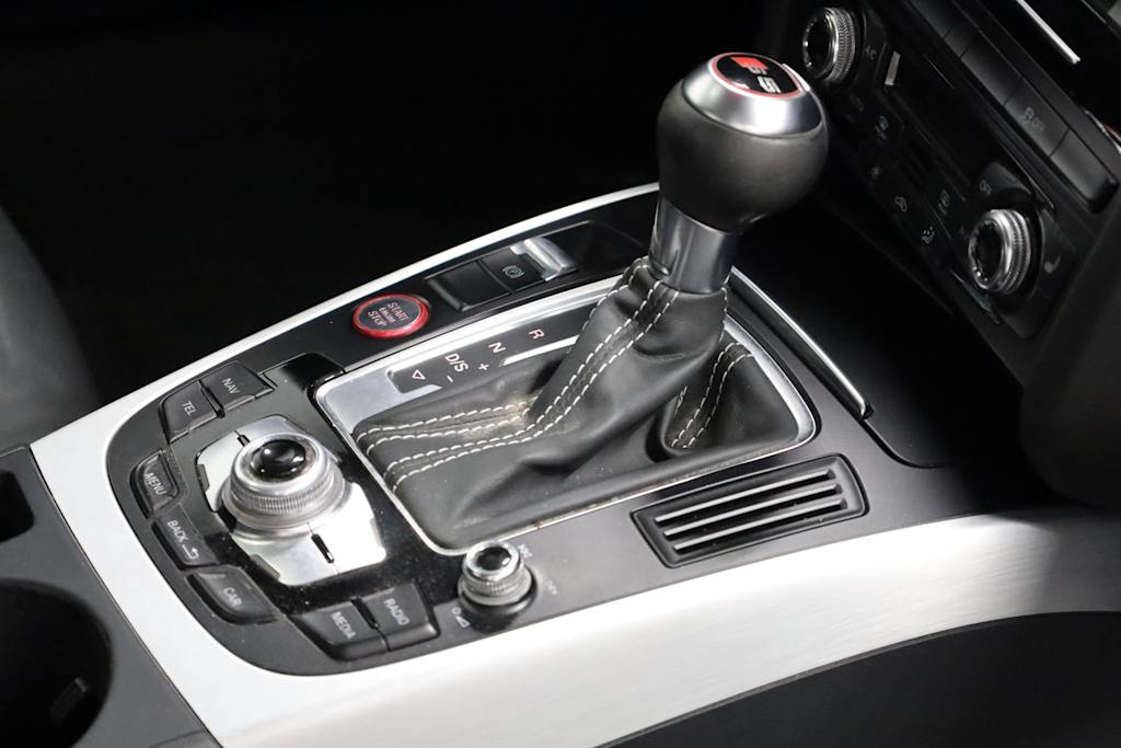 Thumbnail: 2014 Audi S5 - 17