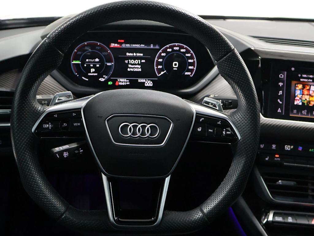 Thumbnail: 2023 Audi e-tron GT - 14