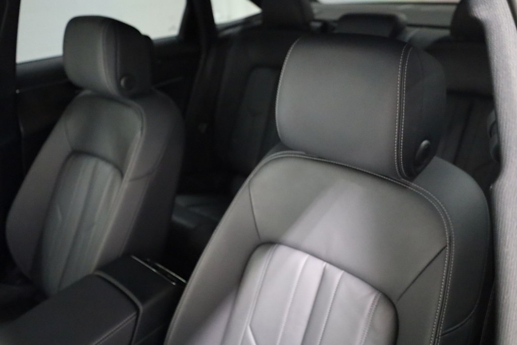 Thumbnail: 2023 Audi A6 - 10