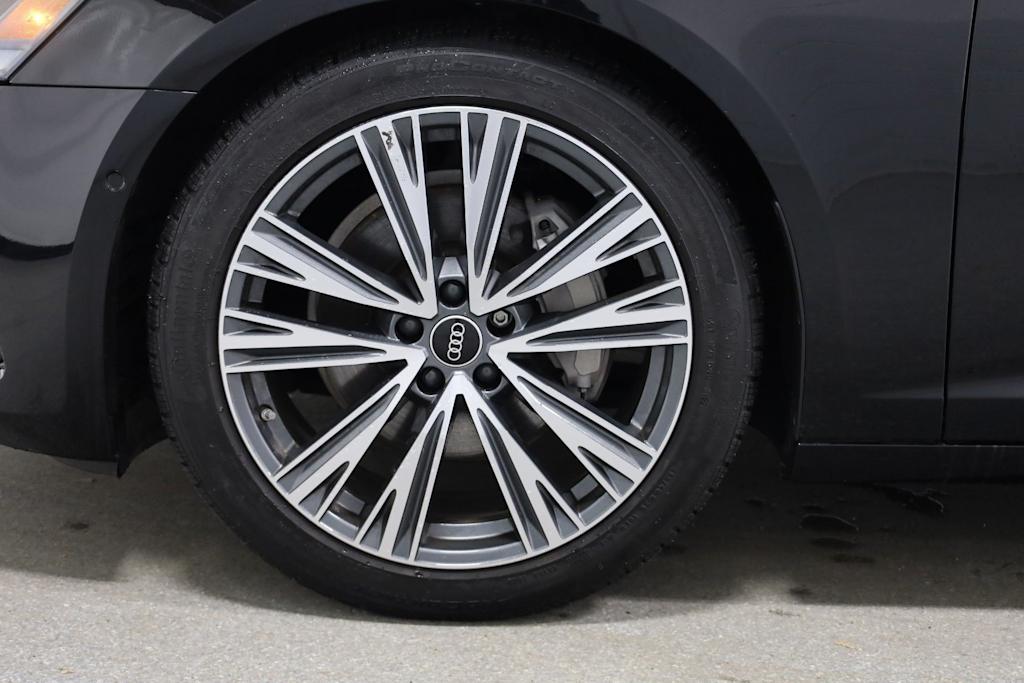 Thumbnail: 2023 Audi A6 - 40