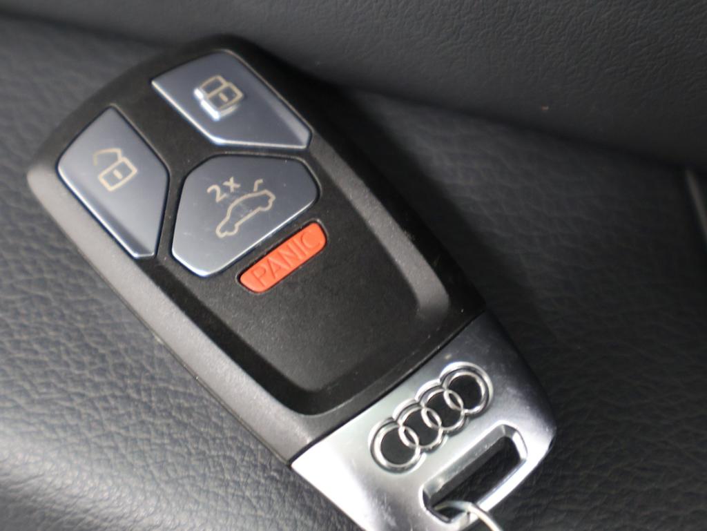 Thumbnail: 2023 Audi A4 - 18
