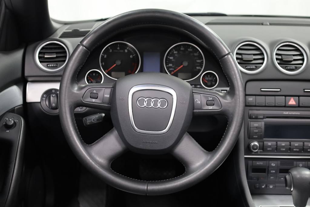2009 Audi A4  13