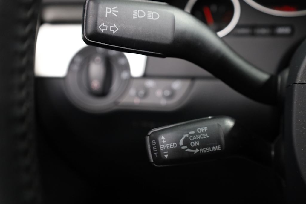 2009 Audi A4  32