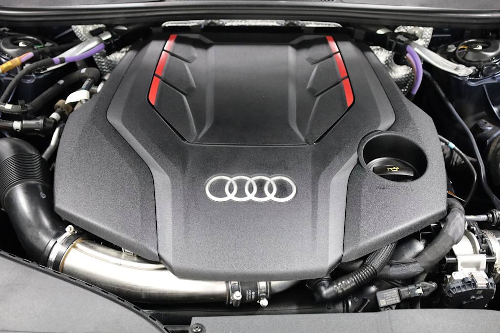 Thumbnail: 2022 Audi S6 - 9