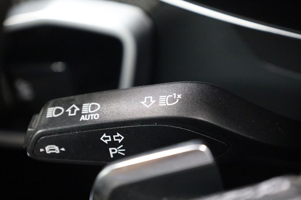 Thumbnail: 2022 Audi S6 - 34