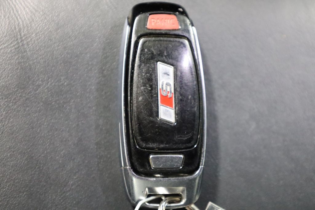 Thumbnail: 2022 Audi S6 - 38