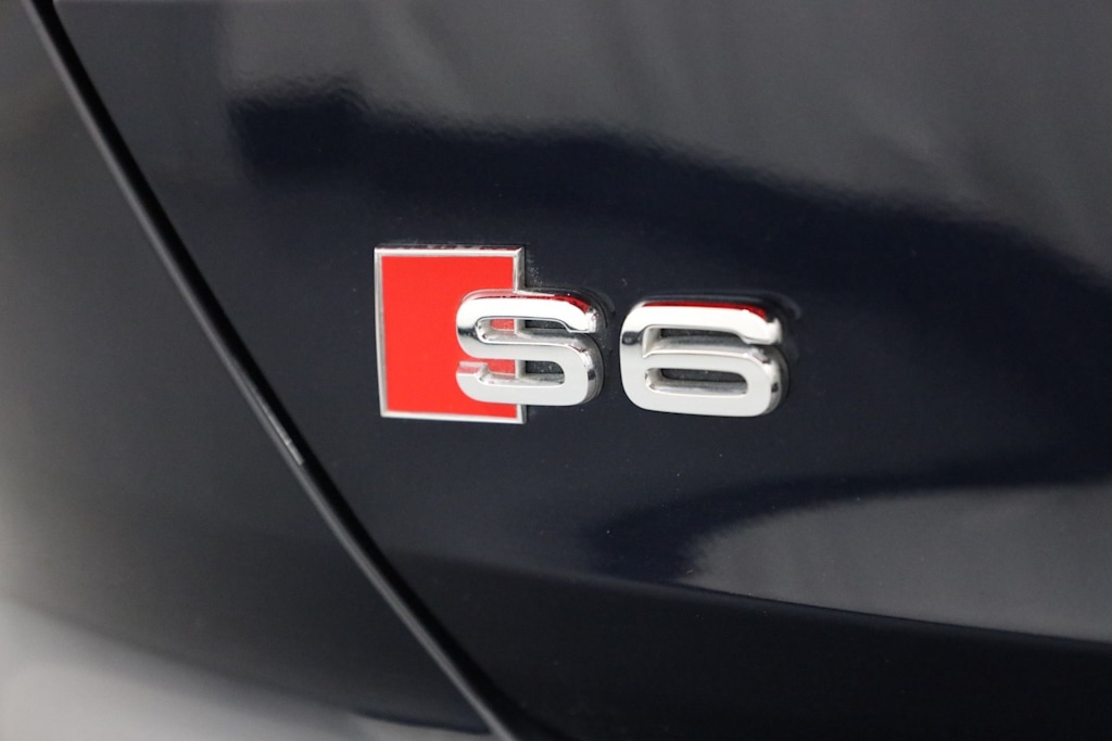 Thumbnail: 2022 Audi S6 - 7