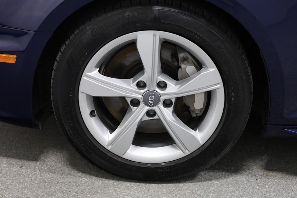 Thumbnail: 2019 Audi A4 - 38