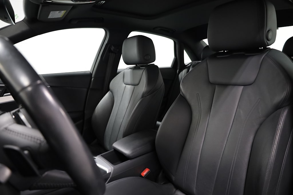 Thumbnail: 2019 Audi A4 - 13