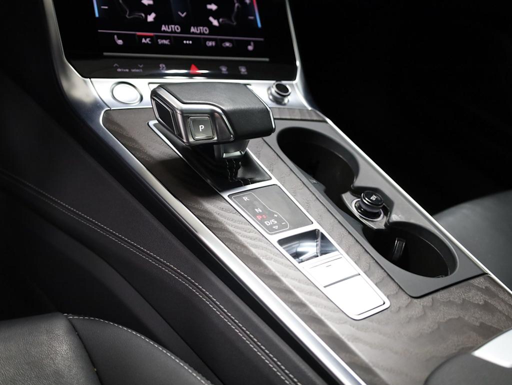 Thumbnail: 2019 Audi A6 - 16