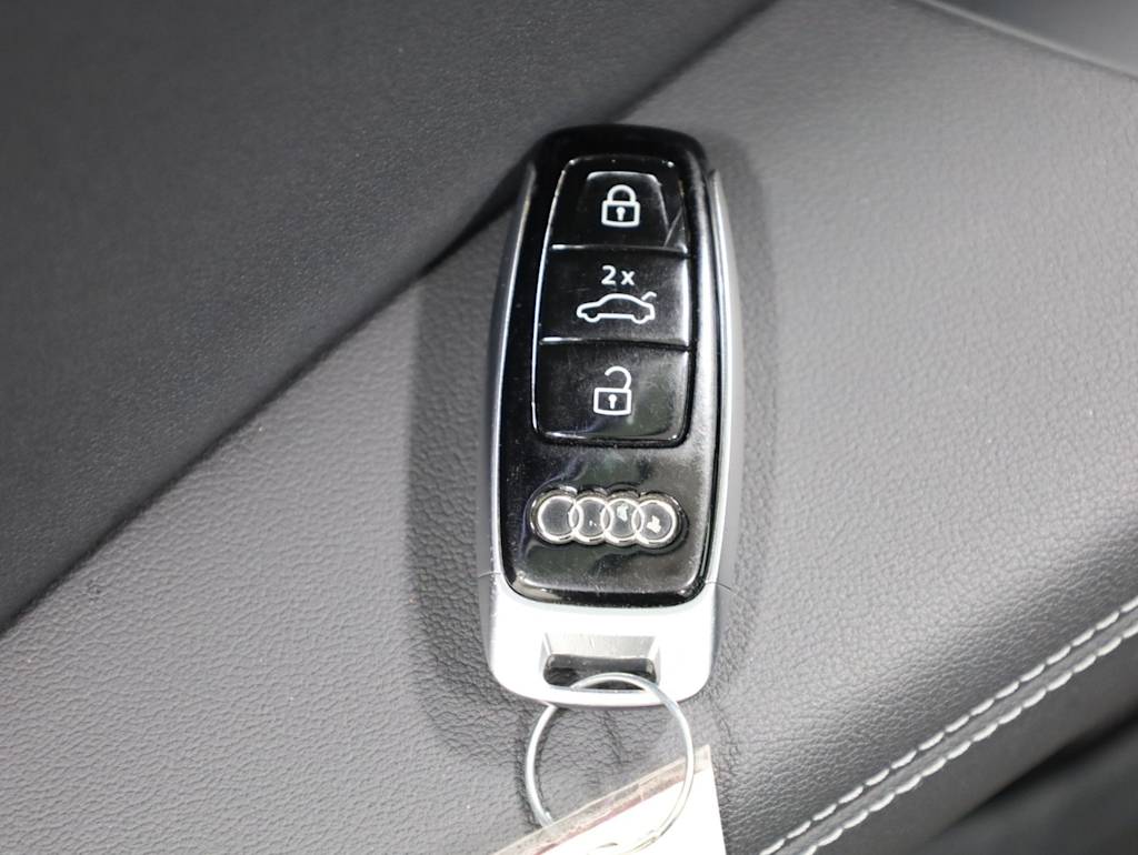 Thumbnail: 2019 Audi A6 - 19