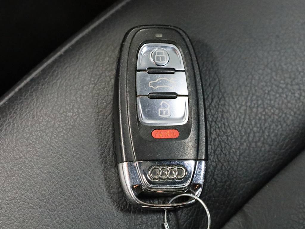 Thumbnail: 2013 Audi A4 - 18