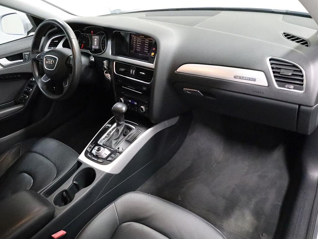 Thumbnail: 2013 Audi A4 - 9