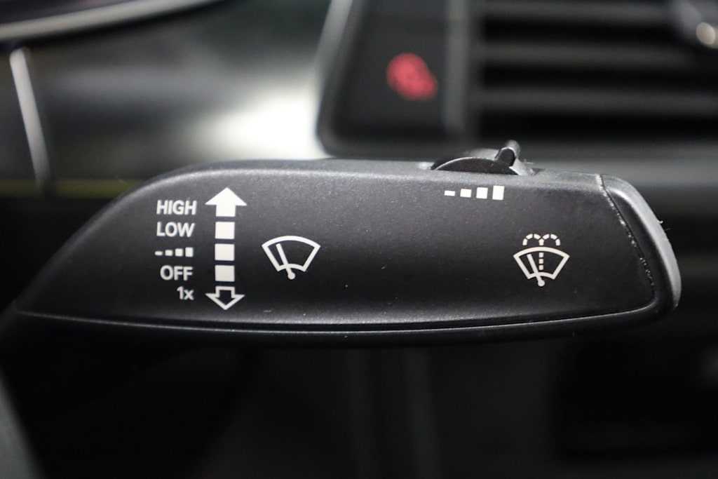 Thumbnail: 2018 Audi A6 - 33