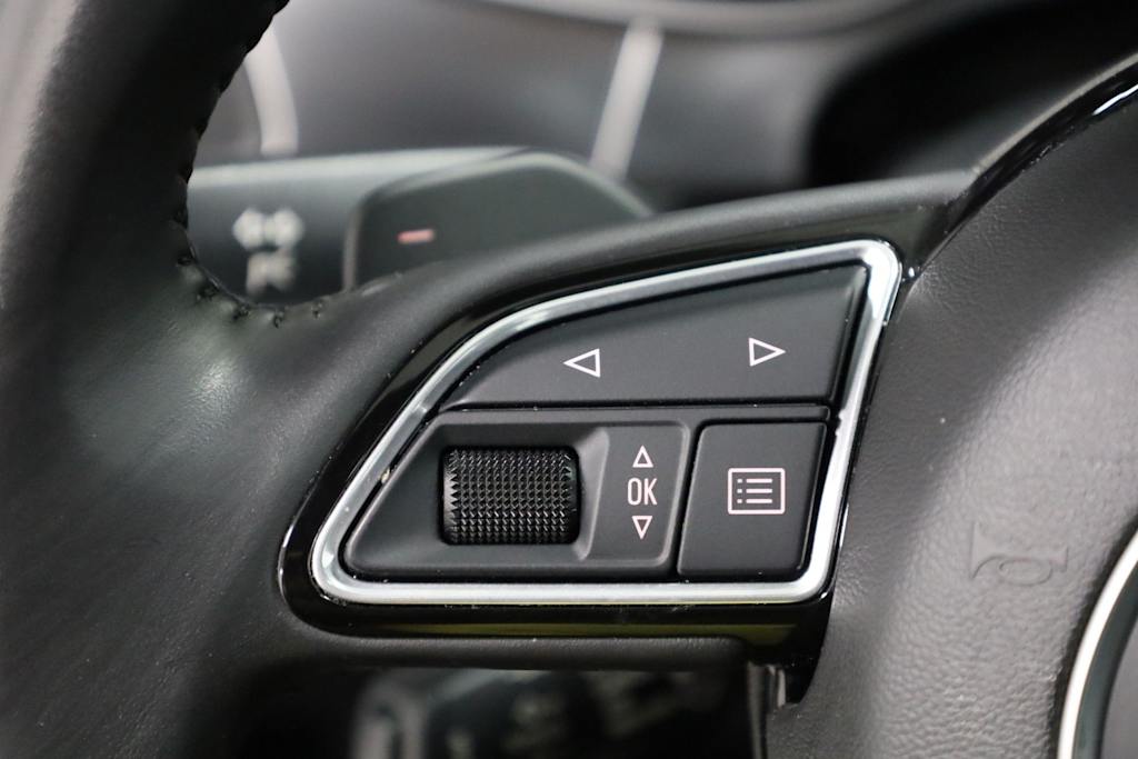 Thumbnail: 2018 Audi A6 - 31