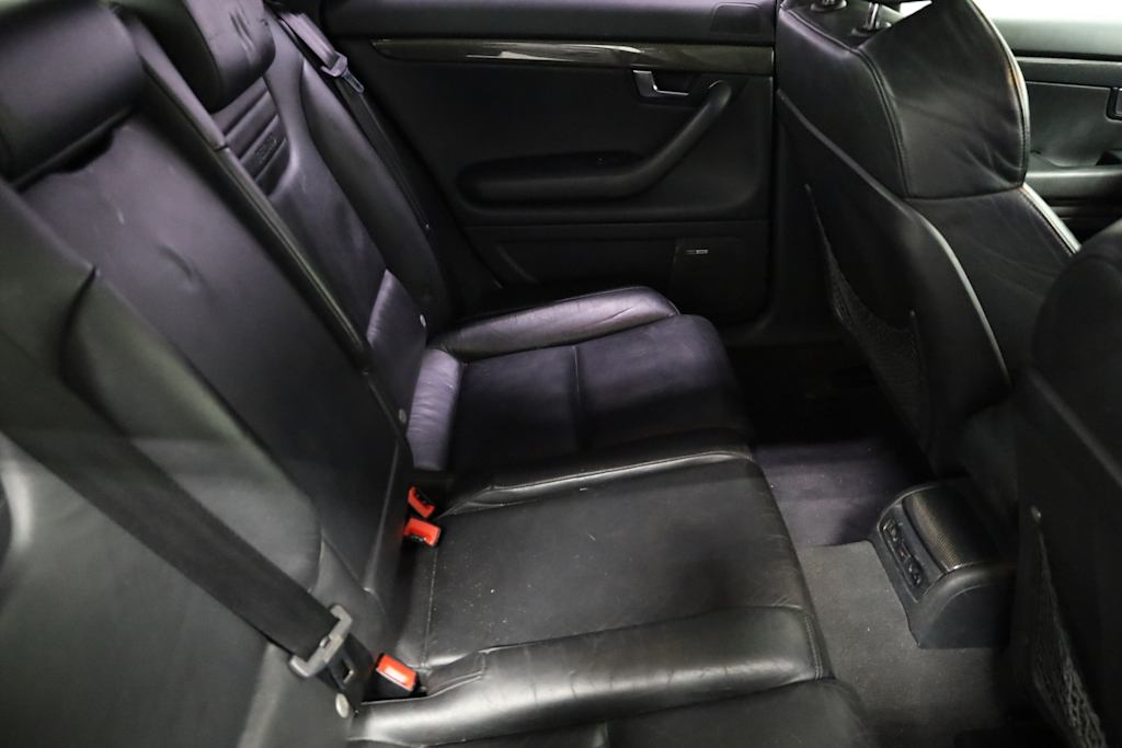 Thumbnail: 2006 Audi S4 - 36