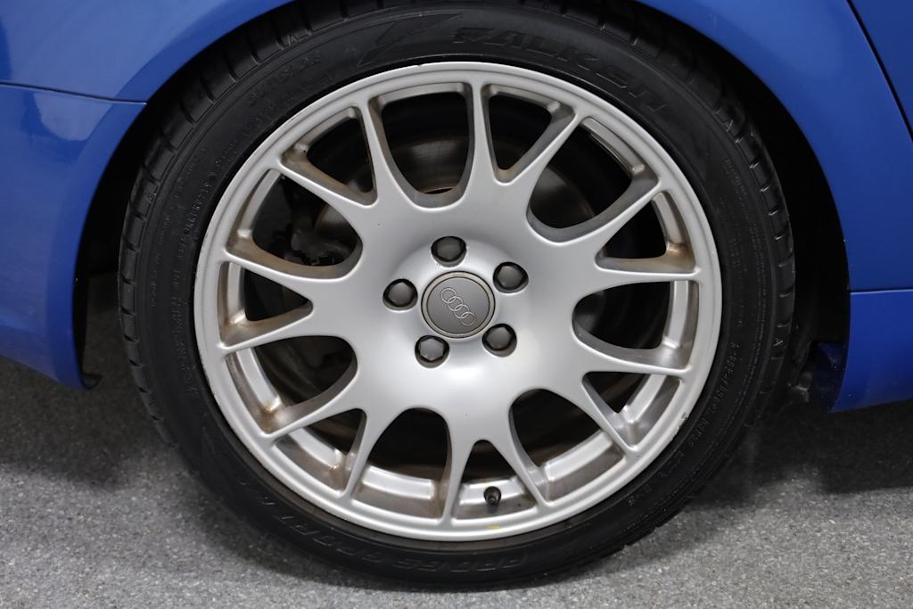 Thumbnail: 2006 Audi S4 - 37