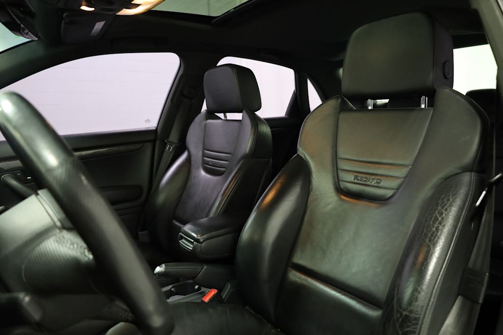 Thumbnail: 2006 Audi S4 - 10