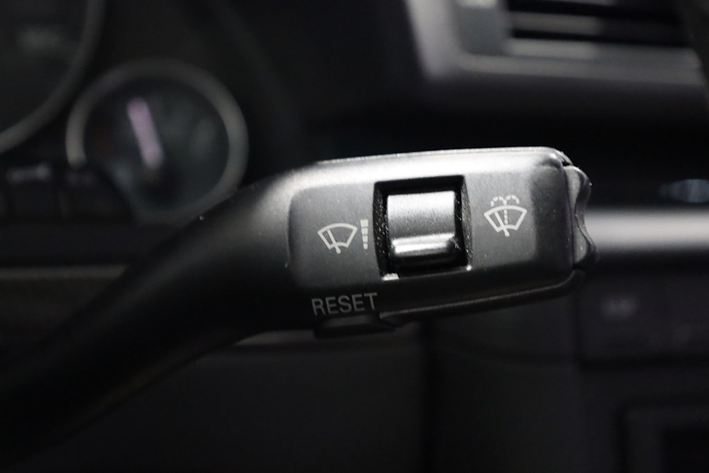 Thumbnail: 2006 Audi S4 - 33