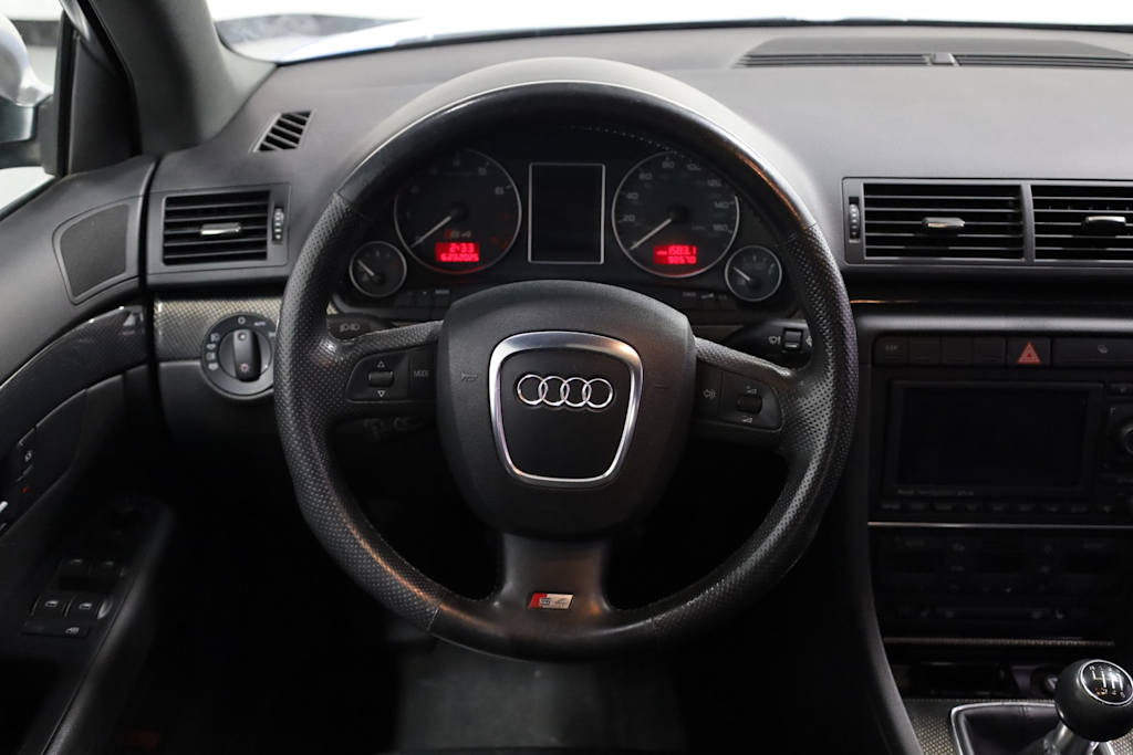 Thumbnail: 2006 Audi S4 - 13