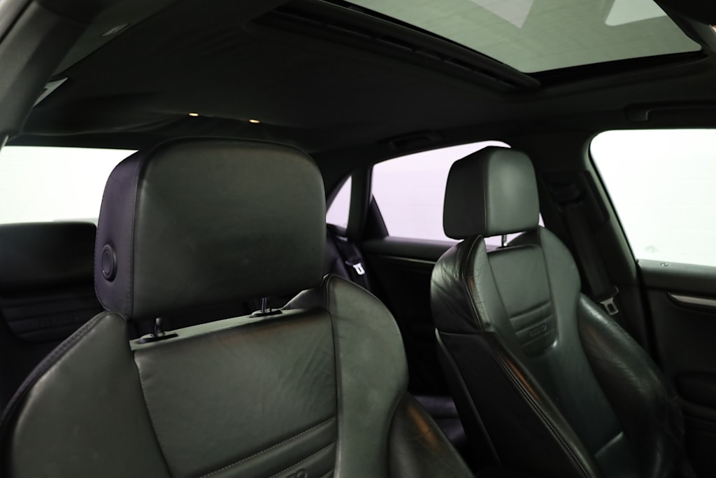 Thumbnail: 2006 Audi S4 - 29