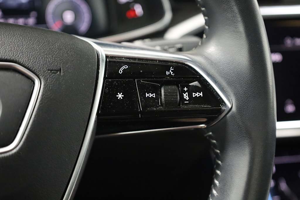 Thumbnail: 2020 Audi A6 - 33