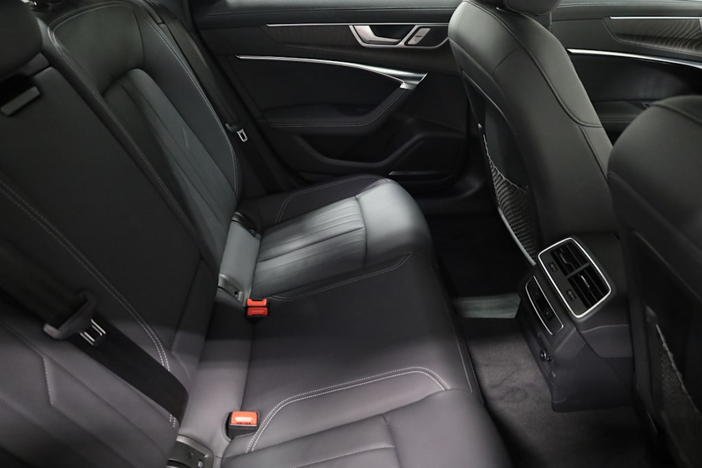 Thumbnail: 2020 Audi A6 - 38