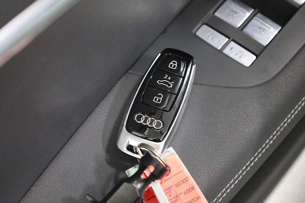 Thumbnail: 2020 Audi A6 - 19