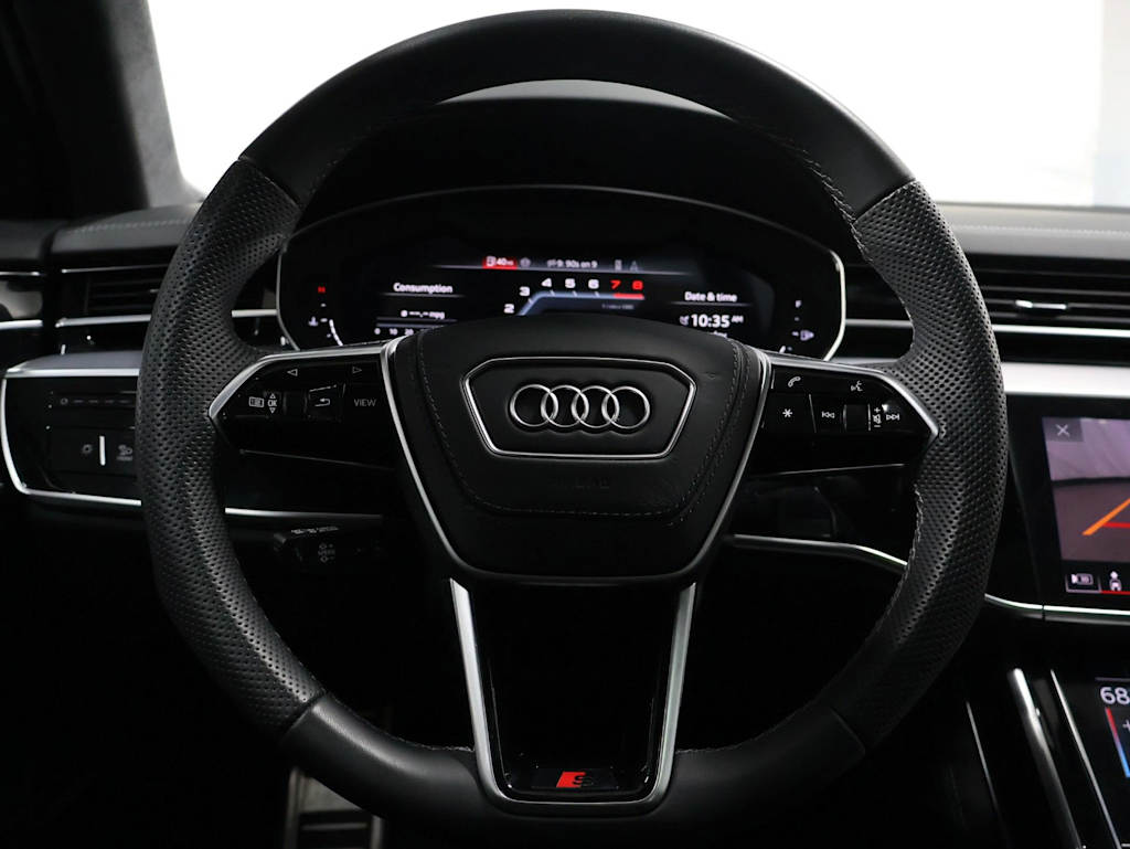 Thumbnail: 2024 Audi S8 - 14