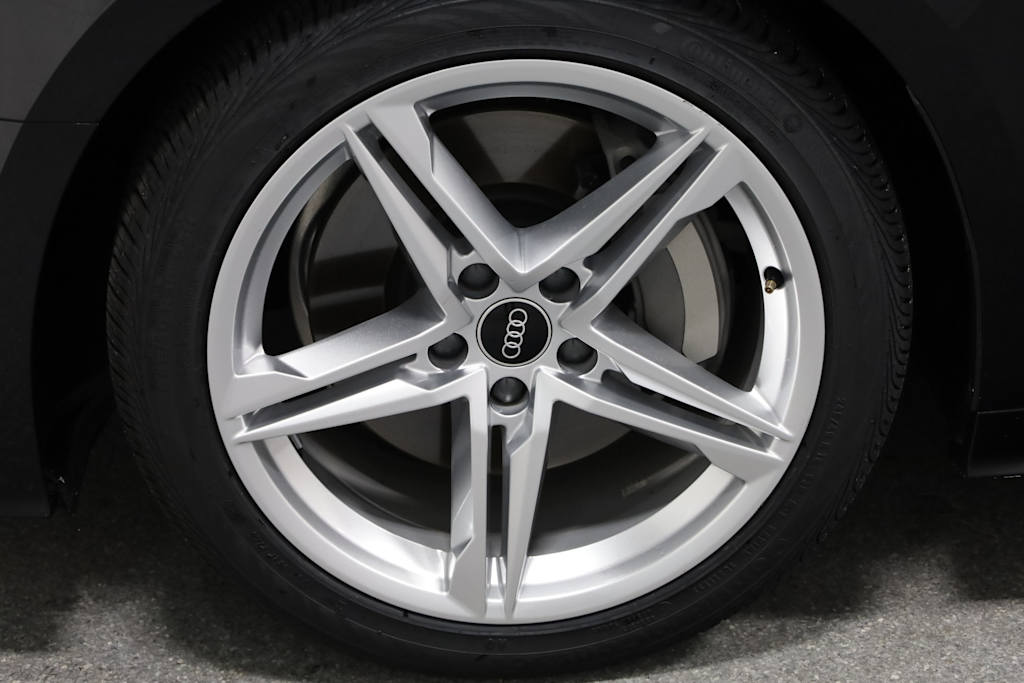 2022 Audi A5 Premium 39
