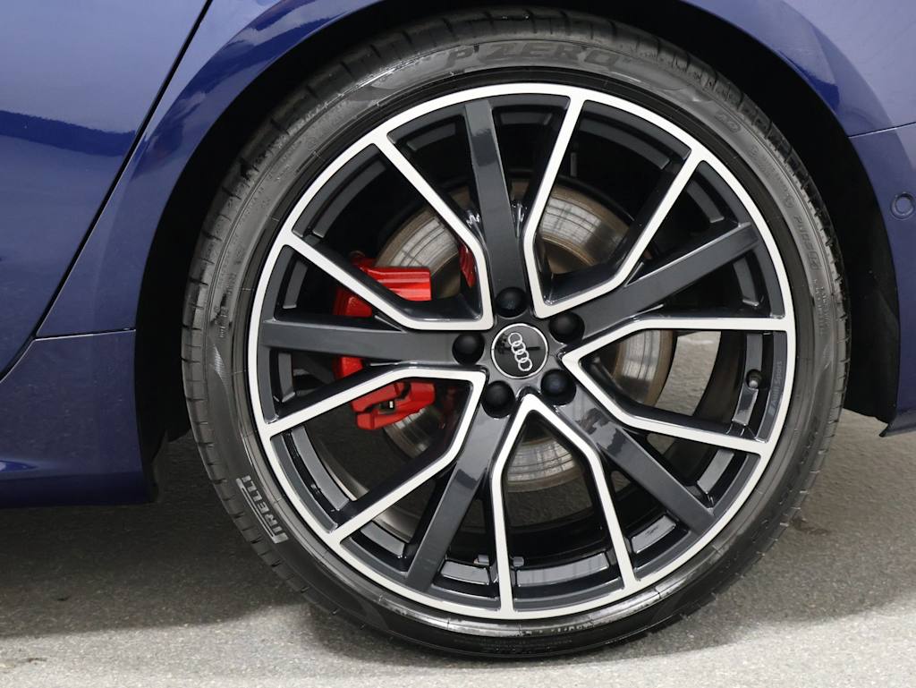 Thumbnail: 2020 Audi S7 - 41