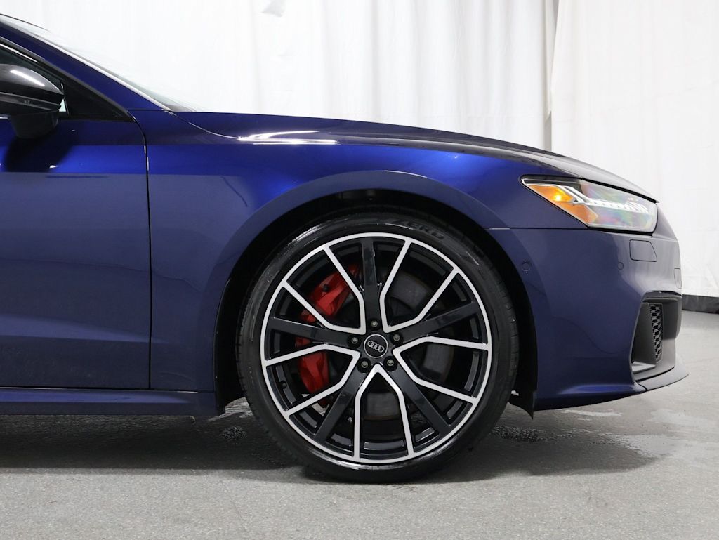 Thumbnail: 2020 Audi S7 - 8