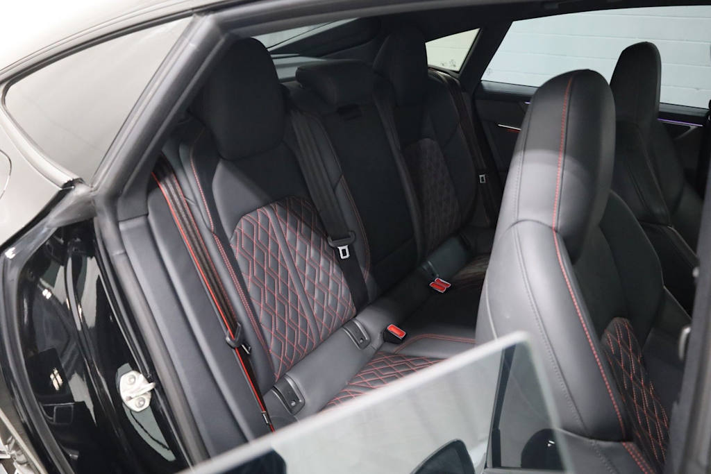 Thumbnail: 2025 Audi S7 - 38