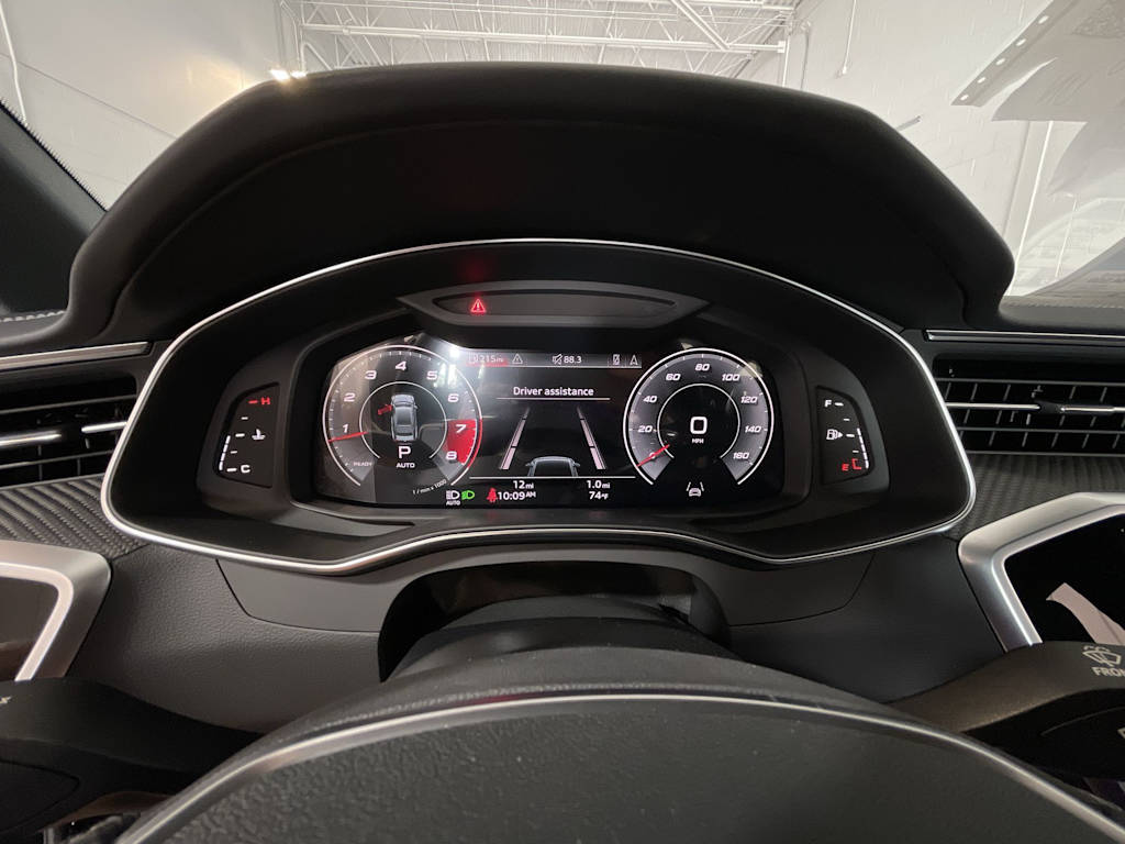 Thumbnail: 2023 Audi S7 - 13