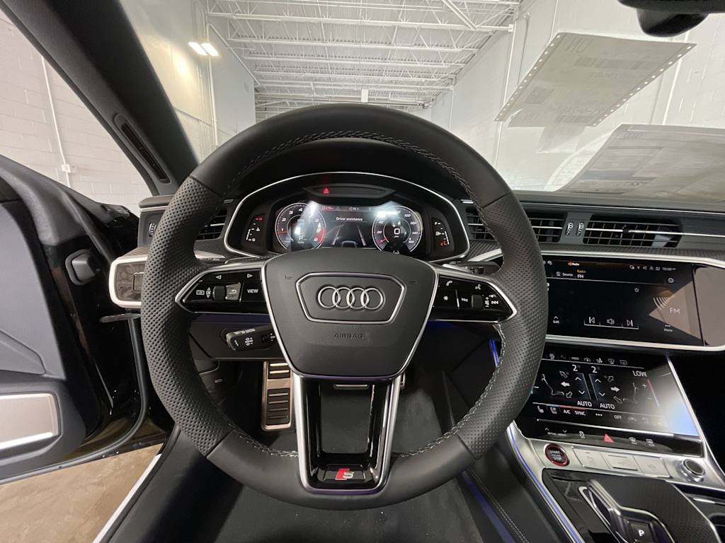 Thumbnail: 2023 Audi S7 - 7